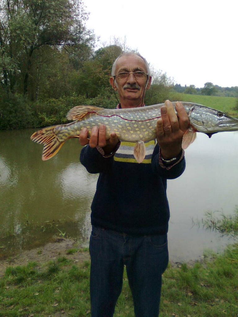 DANIEL un brochet de 67 cm pour 2kg400, le 8 octobre 2013